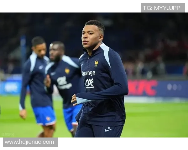 姆巴佩引领法国队重返巅峰之路未来足球的超级巨星之争 姆巴佩引领法国队重返巅峰之路未来足球的超级巨星之争