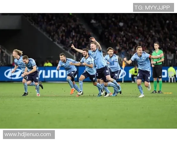 悉尼女足迎战墨尔本胜利女足巅峰对决精彩纷呈引发球迷热烈期待 悉尼女足迎战墨尔本胜利女足巅峰对决精彩纷呈引发球迷热烈期待